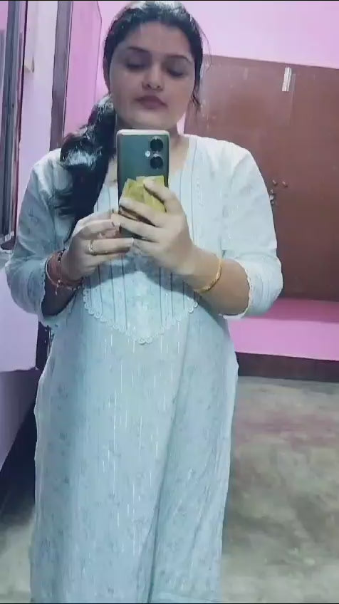 WhatsApp Video 2025-10-15 at 11.50.35 (2).mp4__PID:8cfb01d1-5ece-43e1-8a91-538eb26c0b13